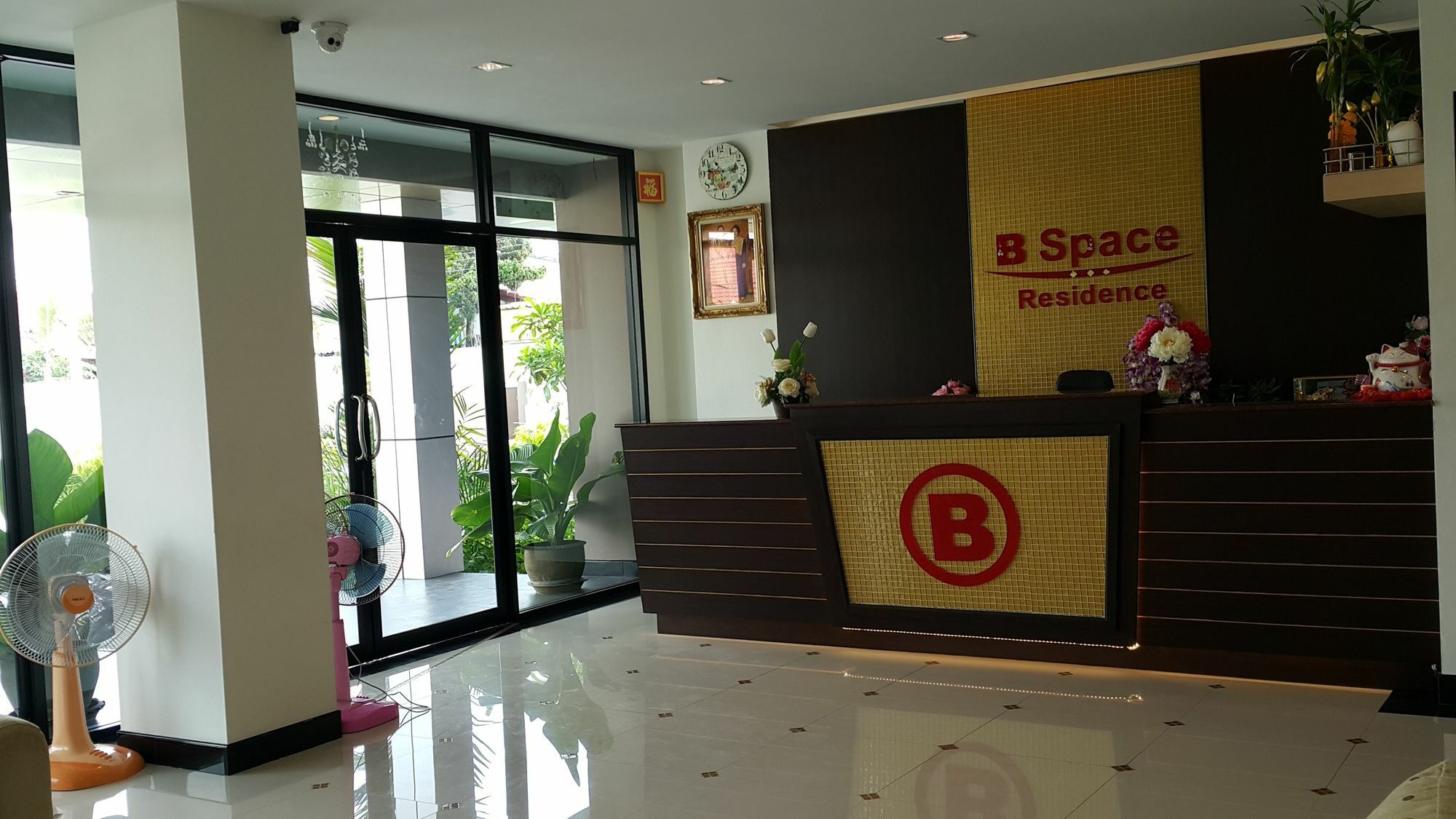 B Space Residence Nong Prue Exterior photo